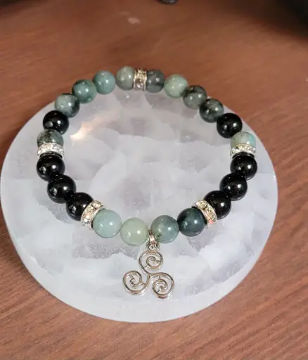 Bracelet émeraude Tourmaline " Triskel"